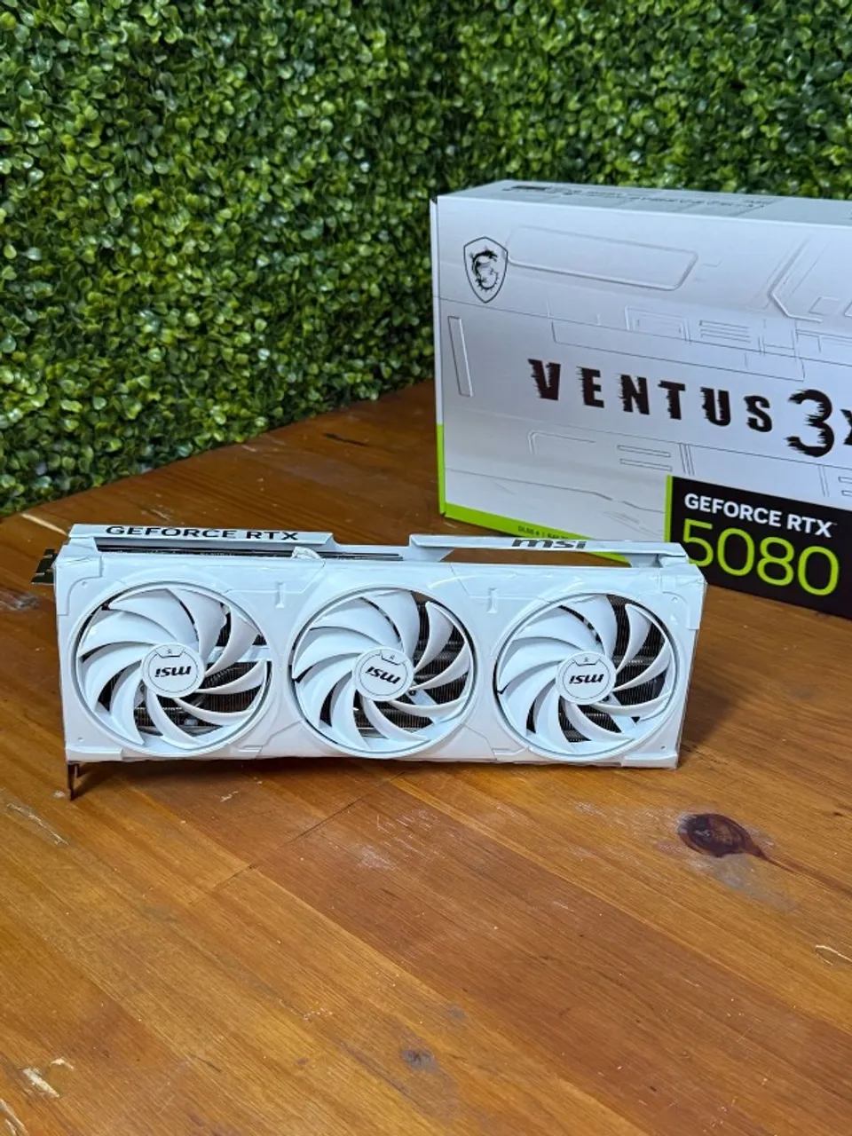 Msi RTX 5080 16GB 3x White