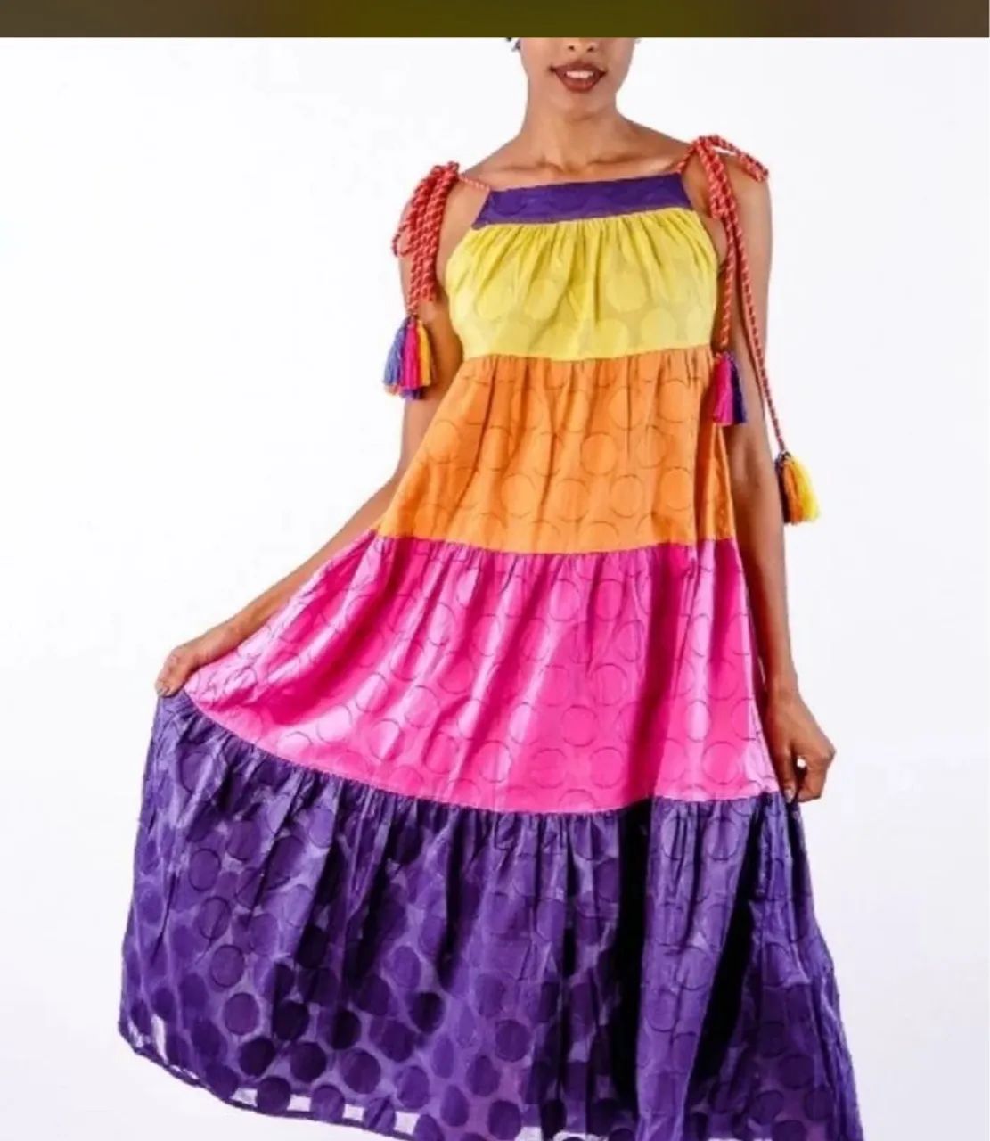 Vestido Colorido com Detalhes de Bolinhas farm P  - Foto 2