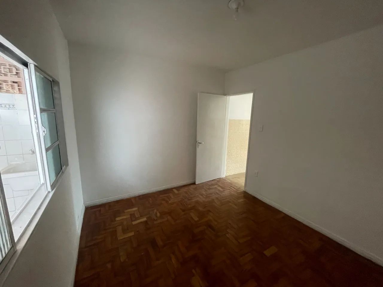 Bq. dos Eucaliptos, 1 quarto - Foto 3