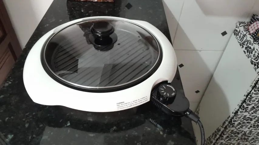 Britânia Multi Grill 127V - Eletrodoméstico Usado em Excelente Estado - Foto 4