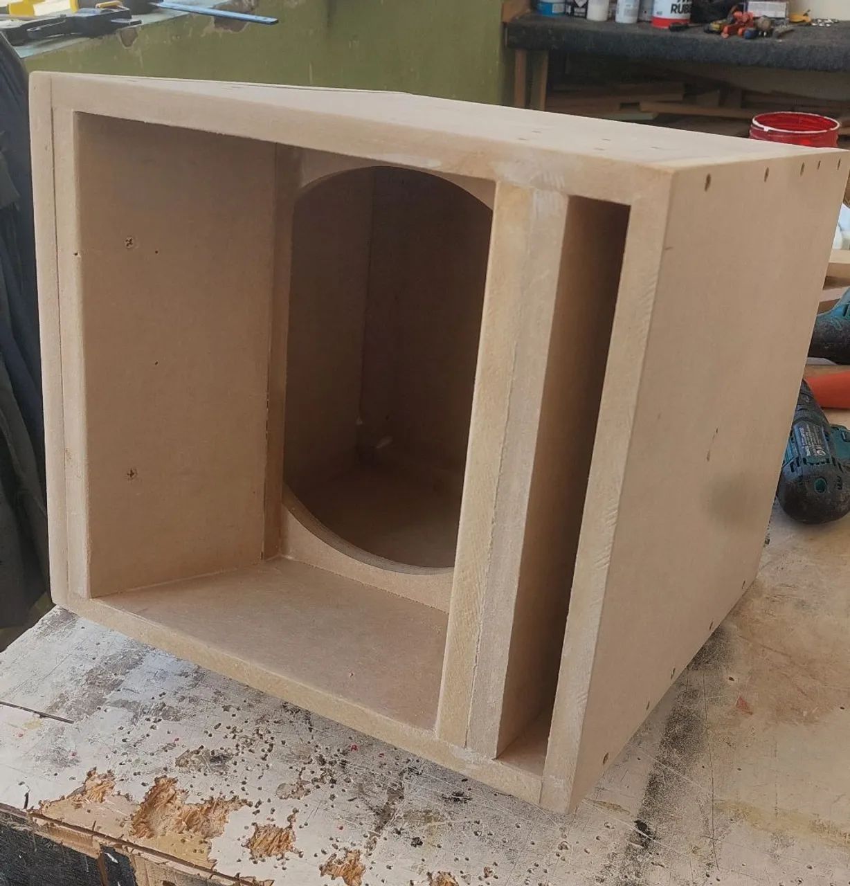 Caixa para Médio grave, vertical, 10 polegadas 64407622204289120