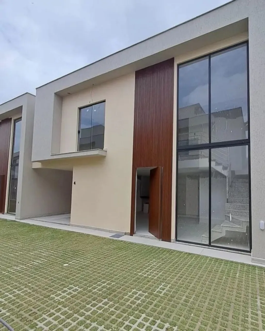 Casa para Venda em Lauro de Freitas, Buraquinho, 4 dormitórios, 3 suítes, 4 banheiros, 2 v