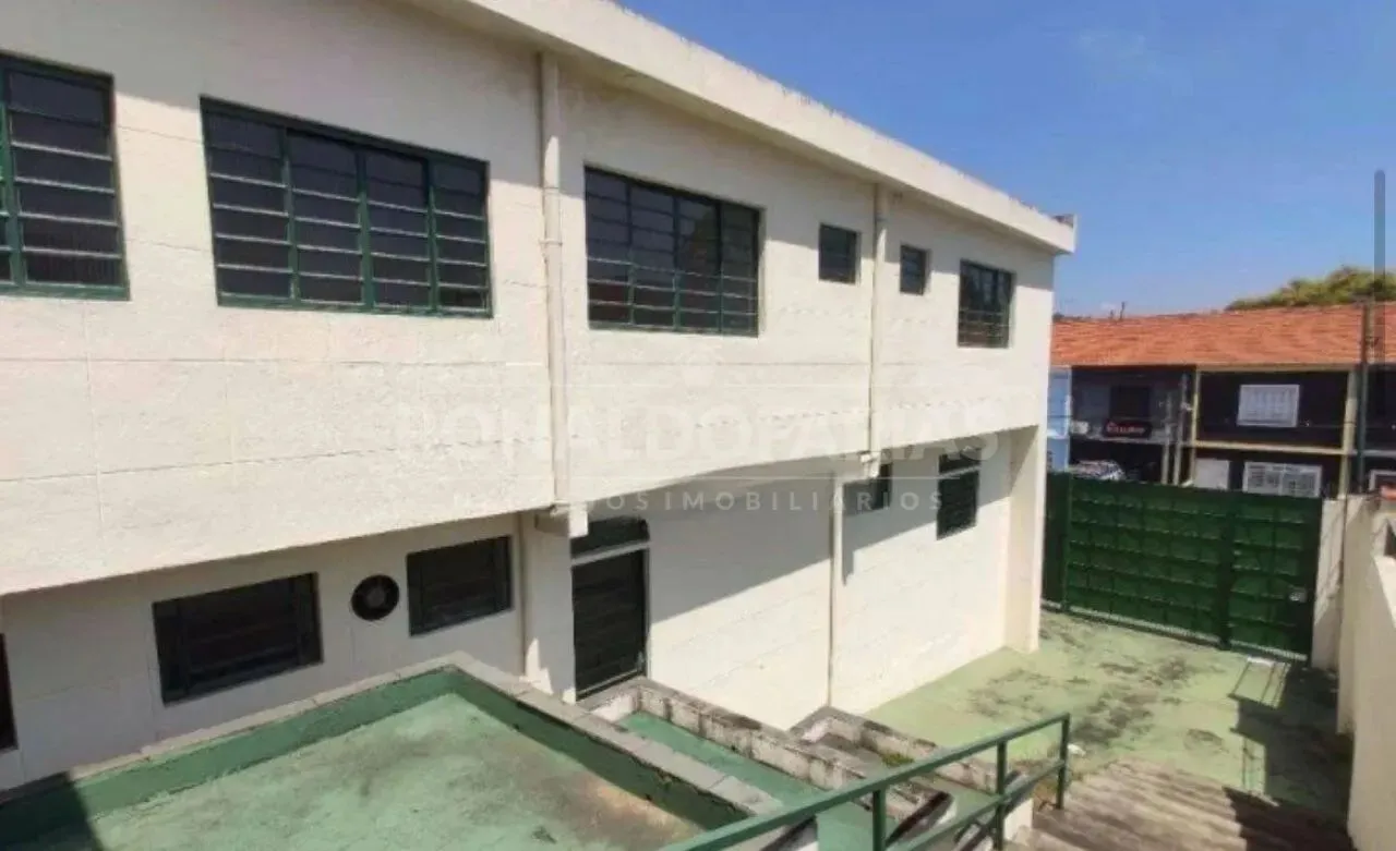 Galpao para Locacao no Bairro da Cidade Dutra 264 m² Próximo ao Centro Comercial
