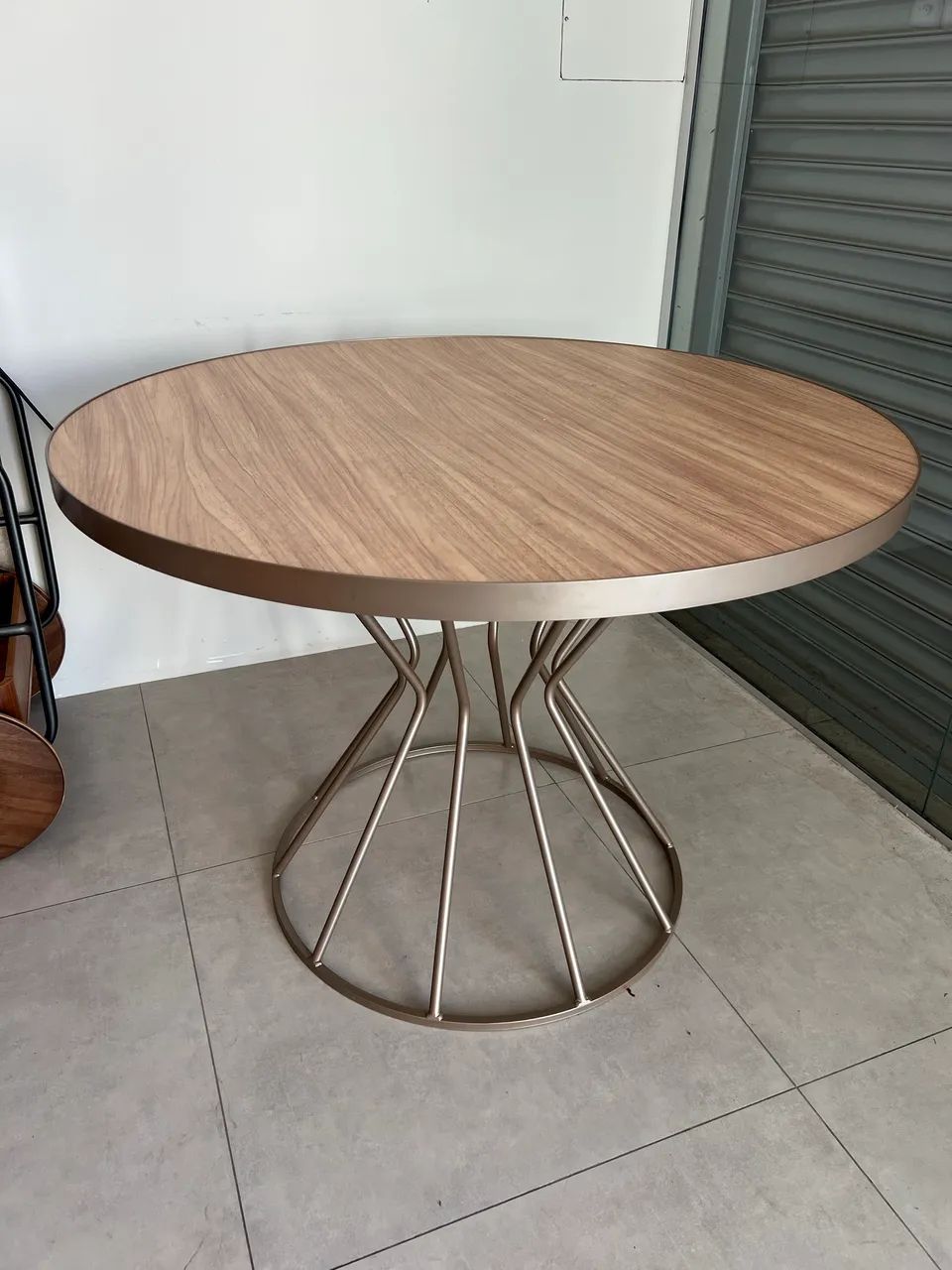 Mesa base de ferro e tampo MDF65204505353987123