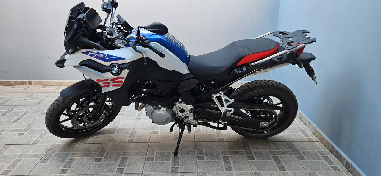BMW F750 GS SPORT com 430km zerado