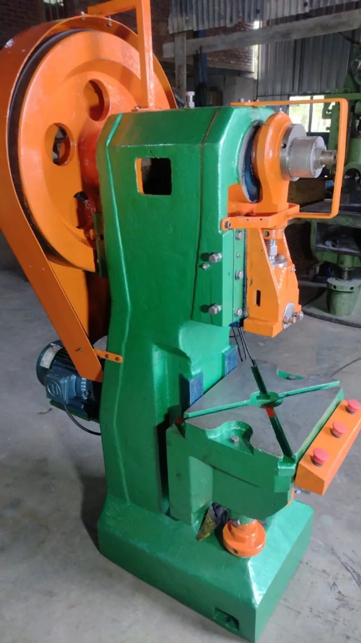 Prensa Excêntrica 12 ton - Foto 4