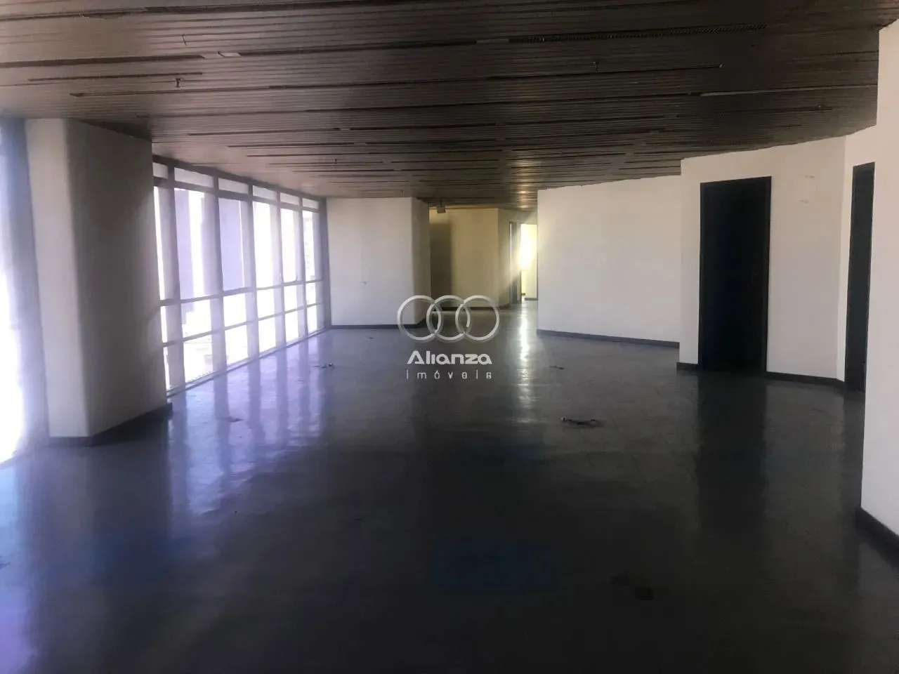 Andar para locaçaõ no centro de BH