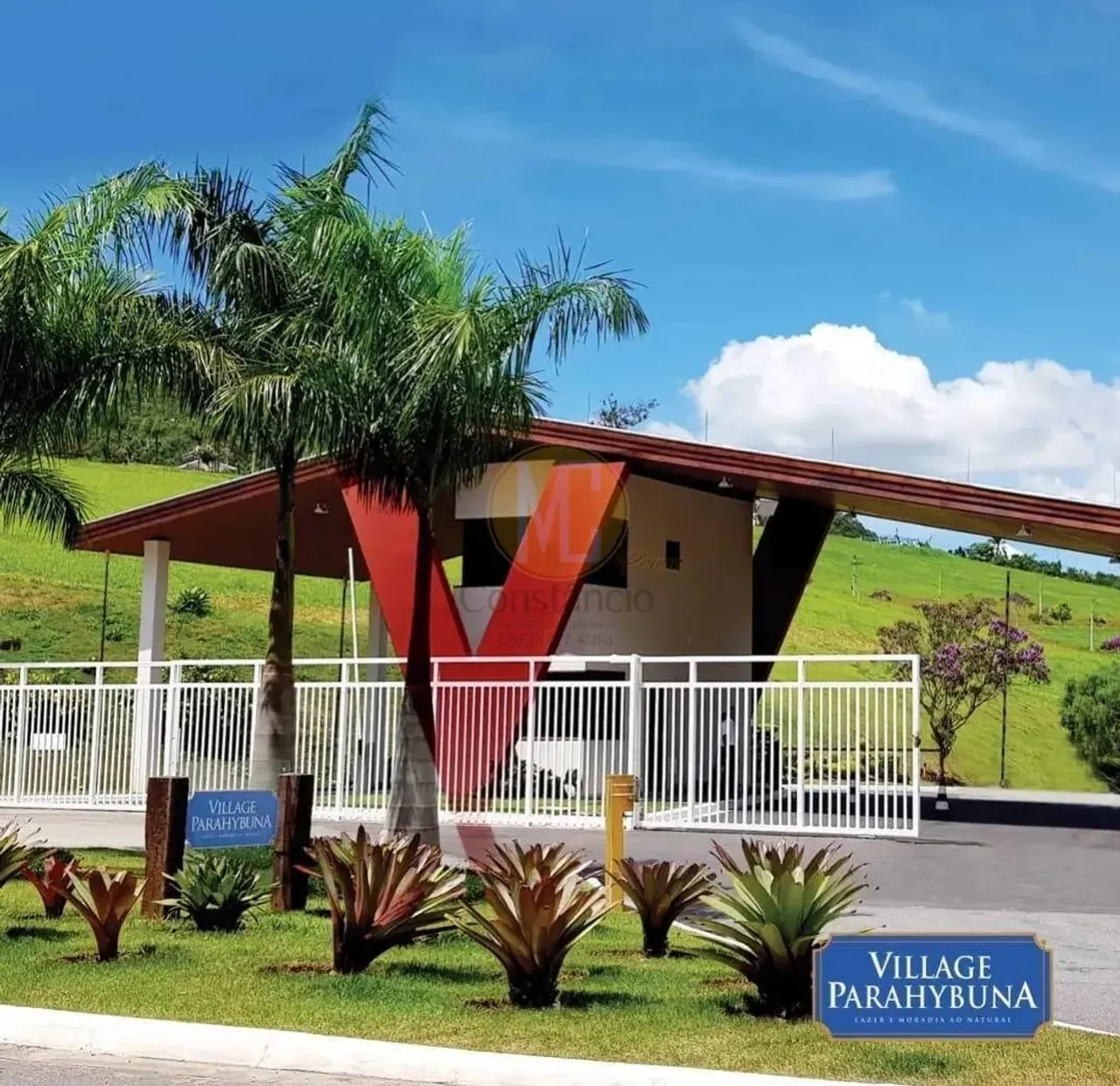 Terreno com 1.000 m² em Condomínio Fechado - Village Parahybuna
