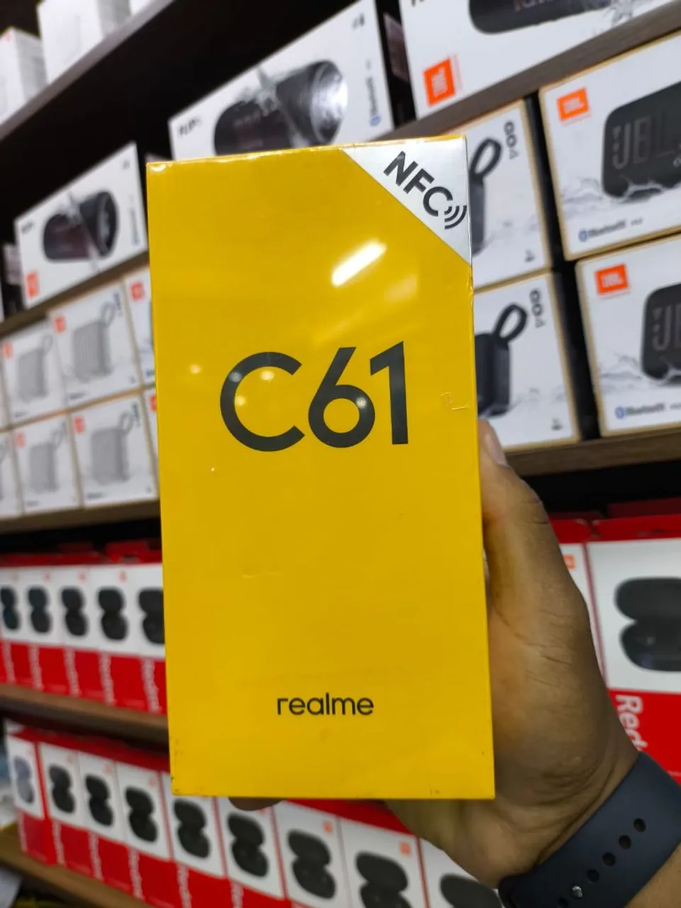 REALME C61 256GB.01 ano de garantia.Novo.Lacrado.Com garantia e pronta entrega.