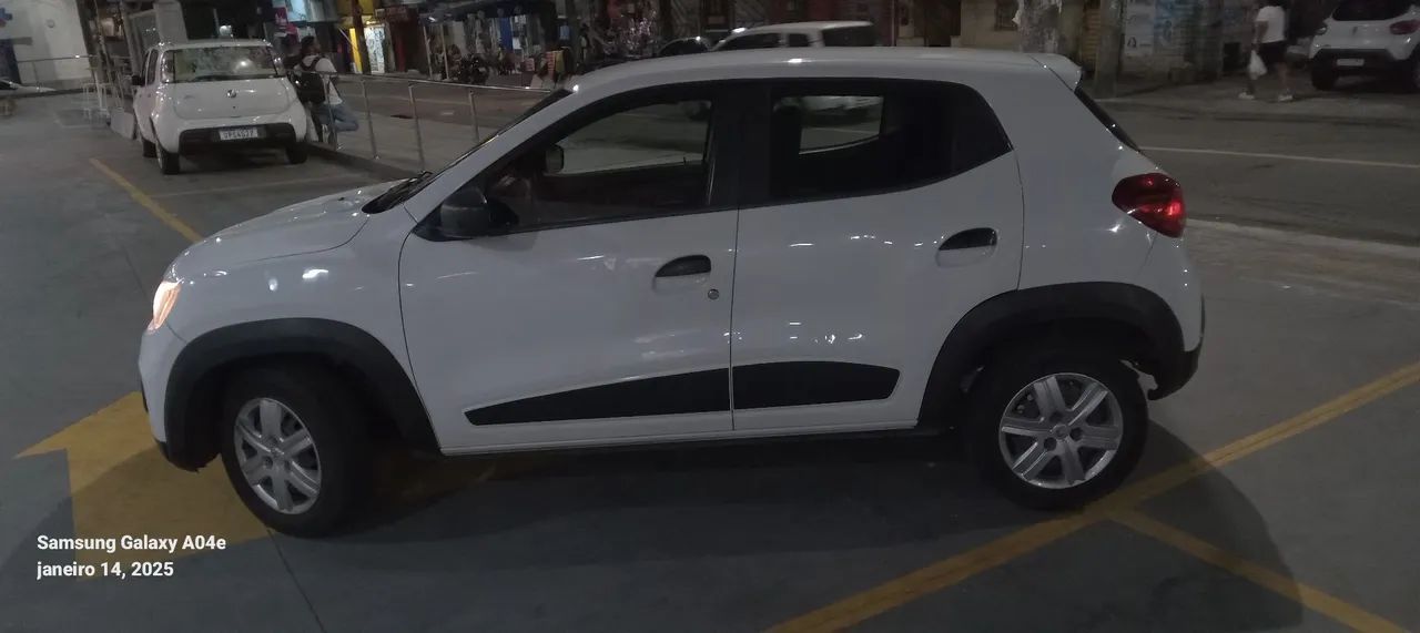ALUGO CARRO PARA UBER E 99POP - Foto 3
