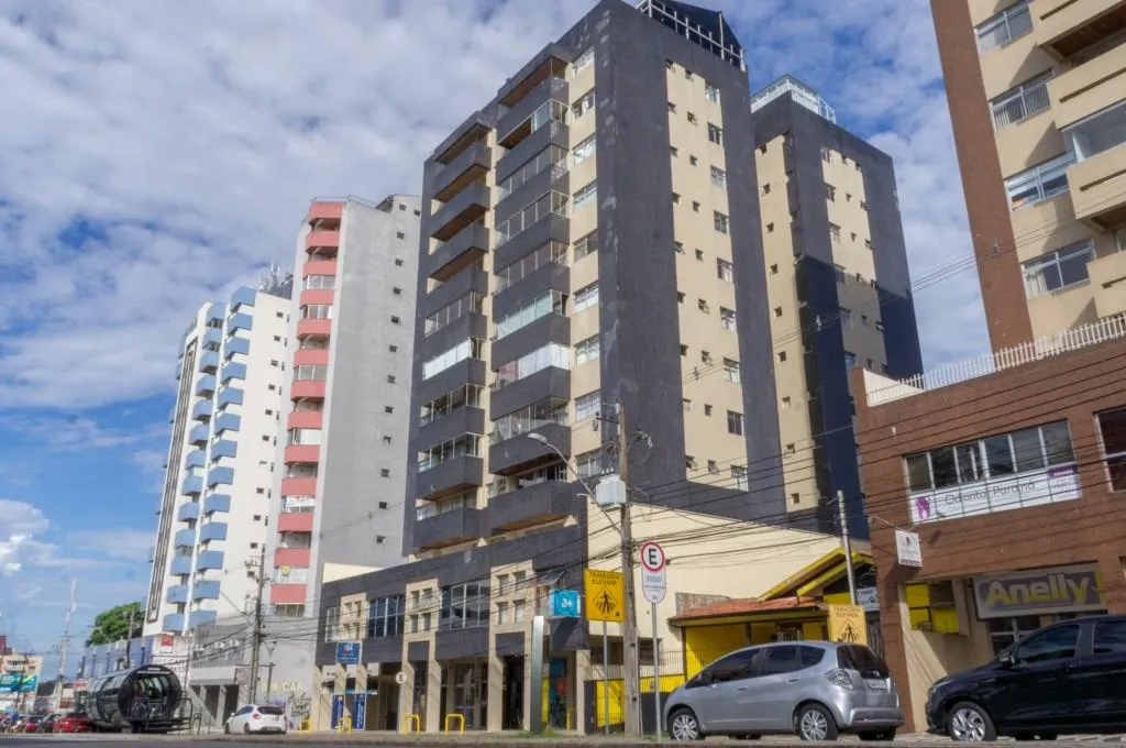 Apartamento com 3 dormitórios para alugar, 107 m² por R$ 2.970,00/mês - Boa Vista - Curiti