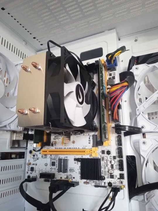 Kit Gamer X99: Xeon E5-2680v4 14 núcleos, 16GB DDR4