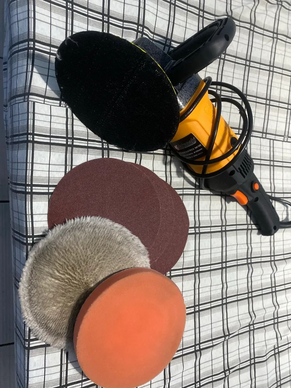 Politriz64618081786626121