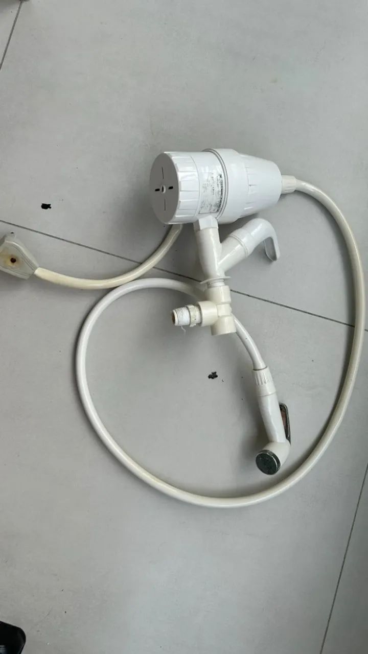 Ducha higiênica 220v com aquecedor - Foto 2