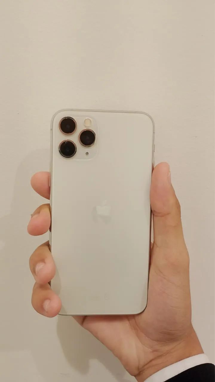 iPhone 11 Pro Vendo ou Troco por Placa de Video - Foto 2