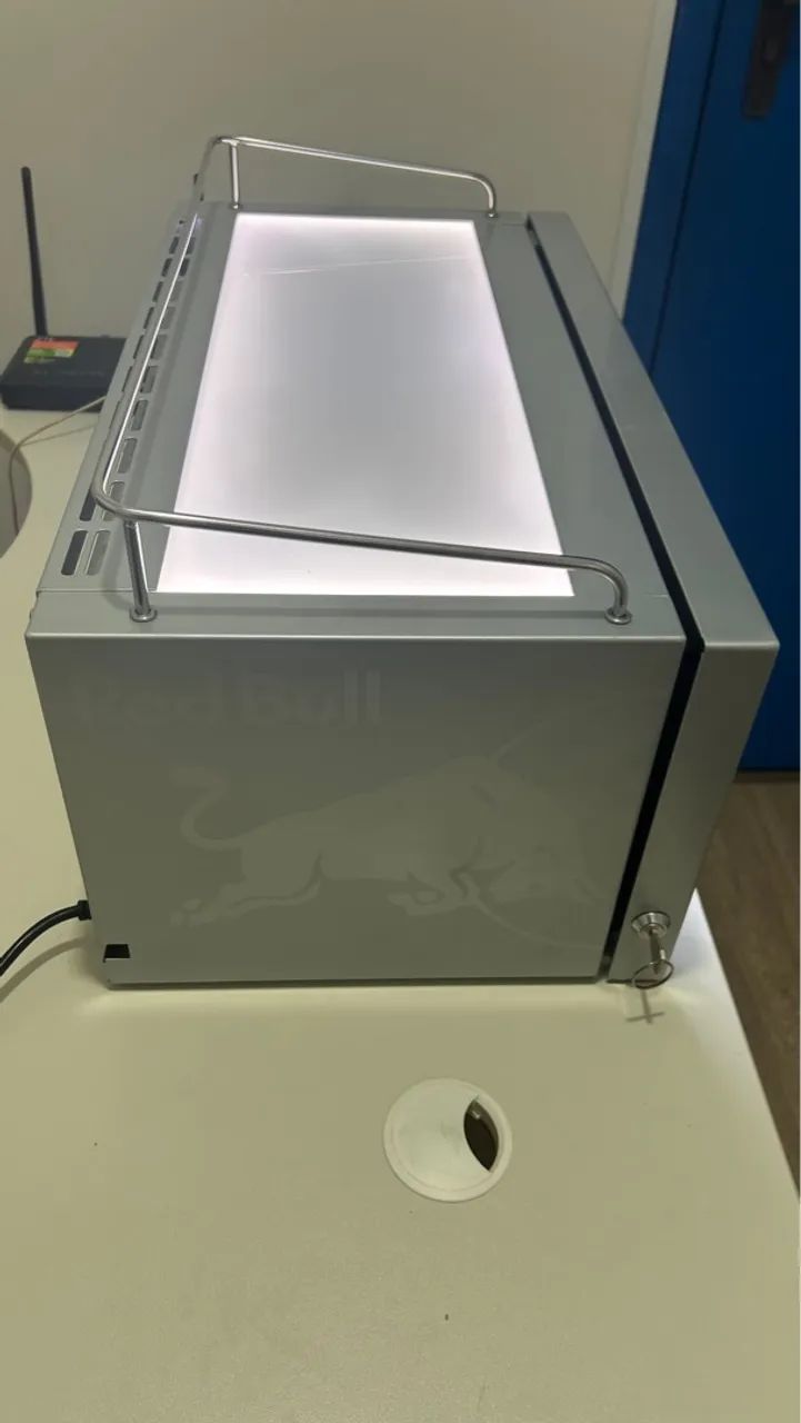 Geladeira Redbull compacta e moderna - Foto 6