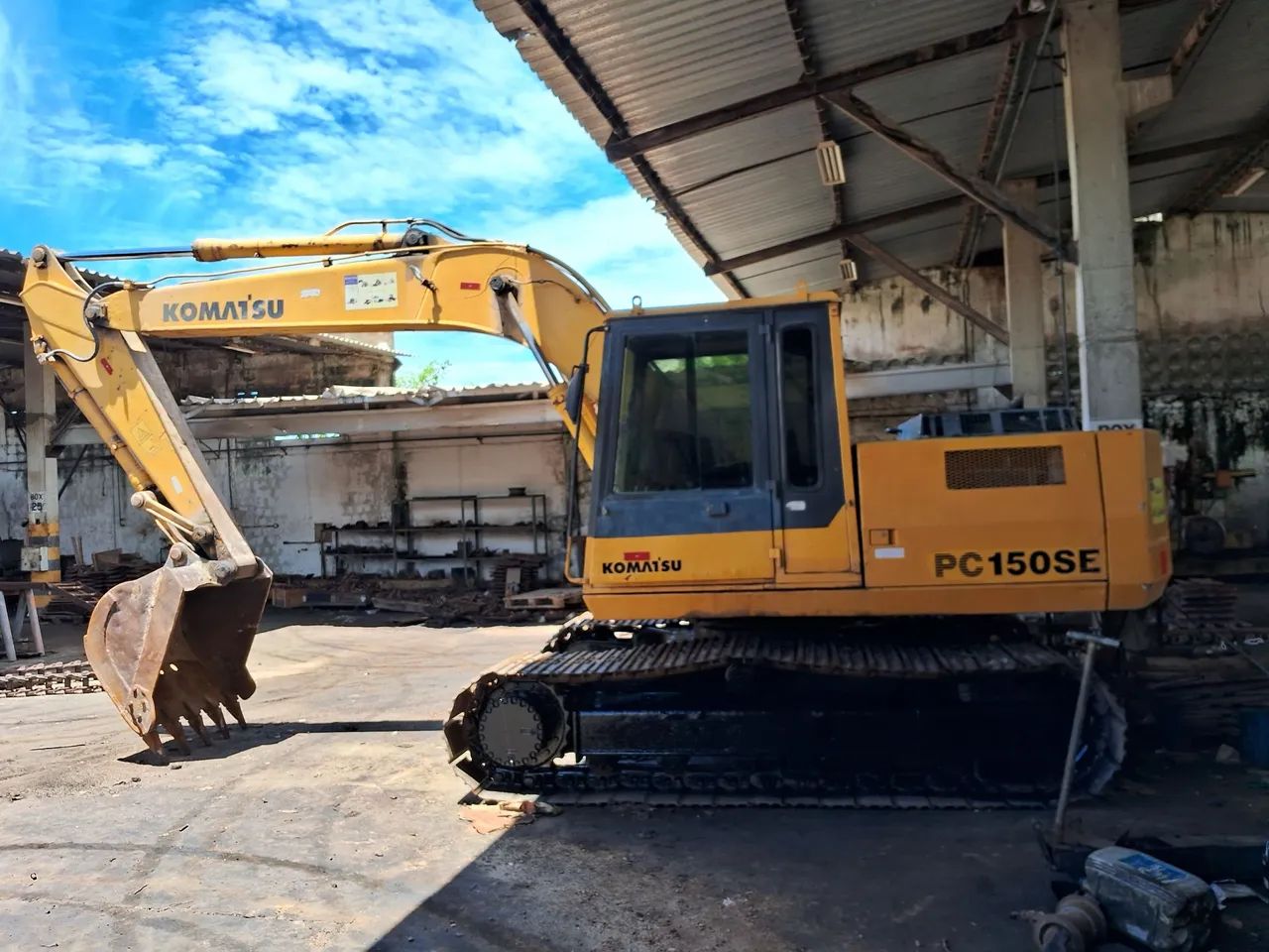 Komatsu PC150SE - Máquina de construção - Foto 2