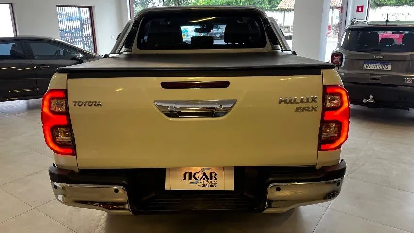 Toyota Hilux SRX - Foto 5