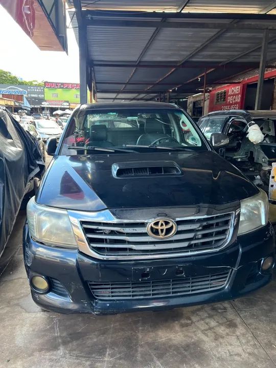 Sucata Toyota Hilux 3.0 diesel para retirada de peças - Foto 2