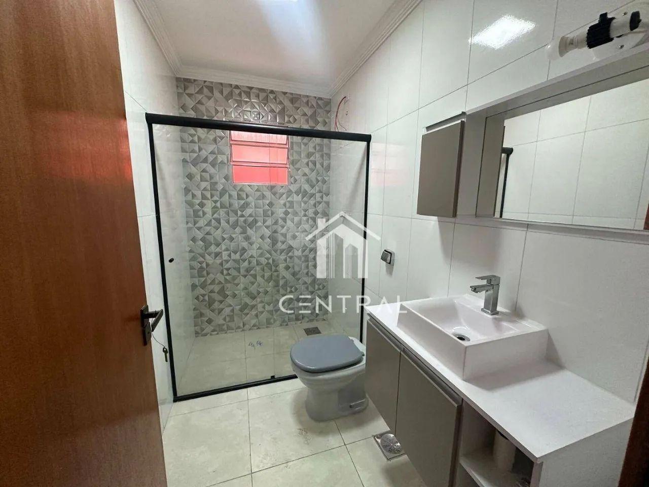 Sobrado com 4 dormitórios à venda, 209 m² por R$ 530.000,00 - Jardim São Guilherme - Soroc - Foto 4