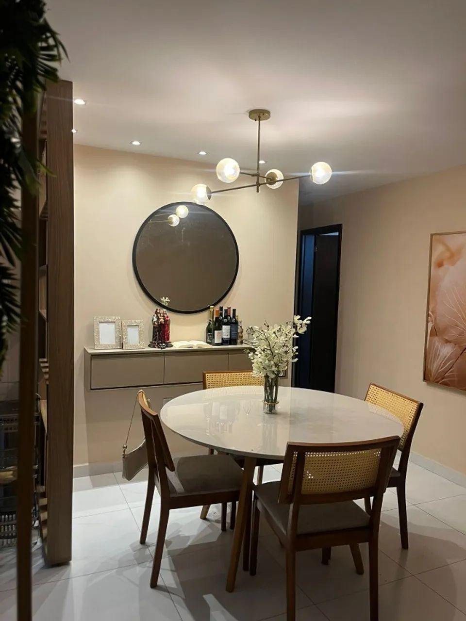 (VENDER RÁPIDO) Lustre Pendente Moderno com 5 Globos Dourado - Foto 3