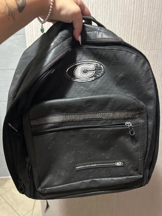 Mochila Preta Company - Usada - Foto 4