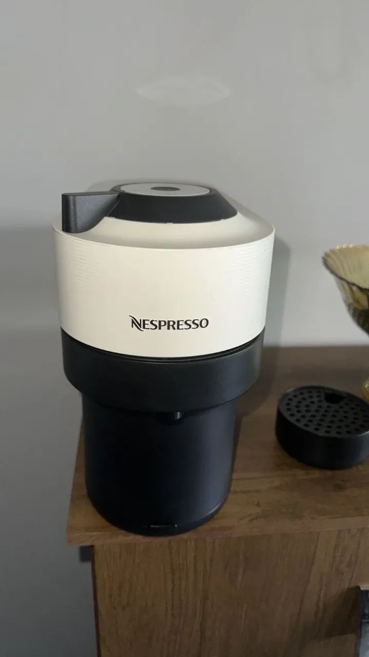 CAFETEIRA NESPRESSO VERTUO POP BRANCA - Foto 4