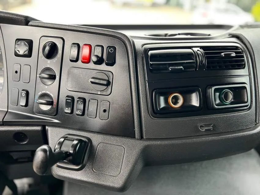 Mercedes-Benz Atego 2430 6x2 | Selectrucks. - Foto 5