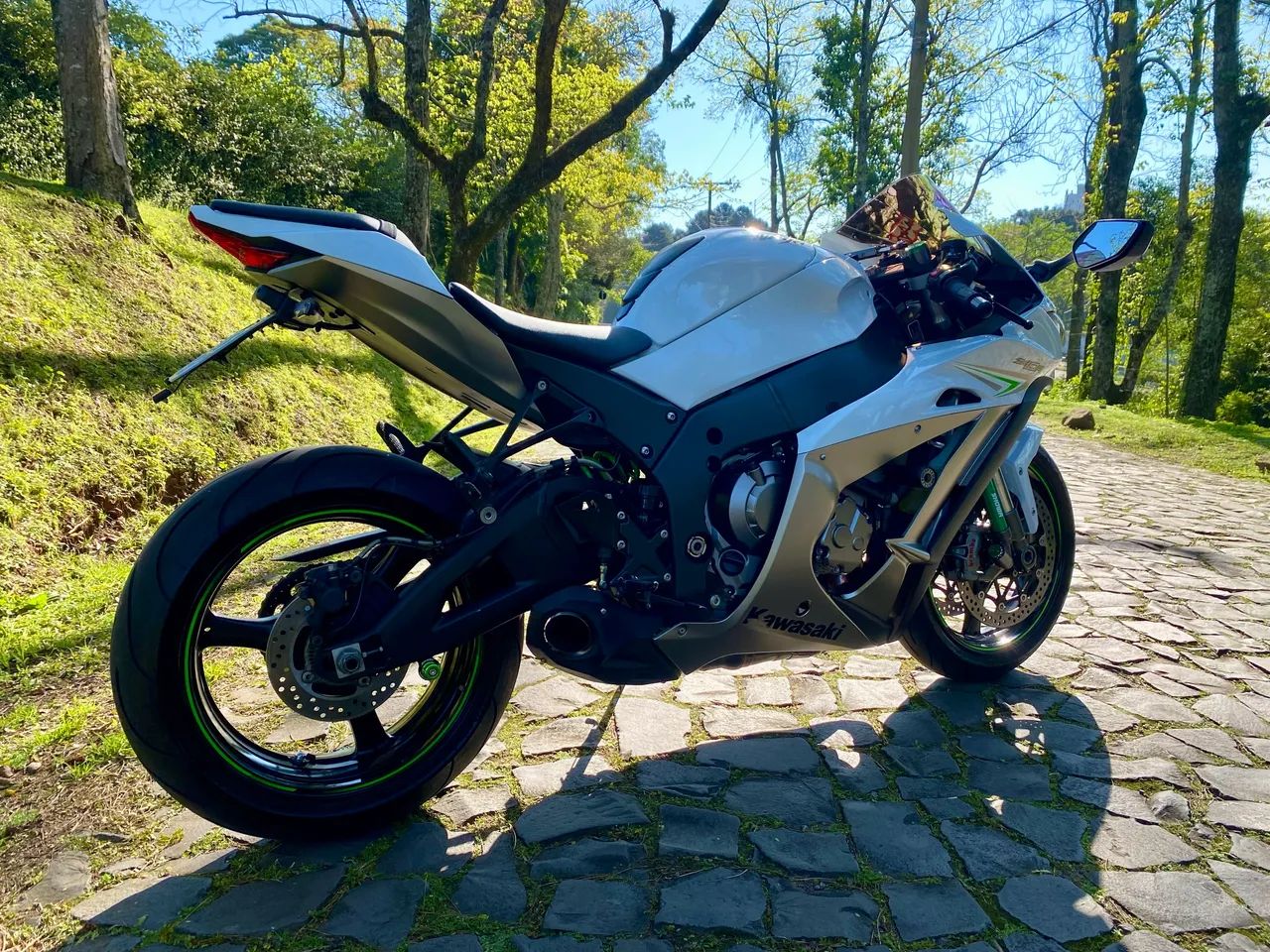 Kawasaki Zx-10/ Zx-10r 1000cc 2017 - 1432869676 | OLX