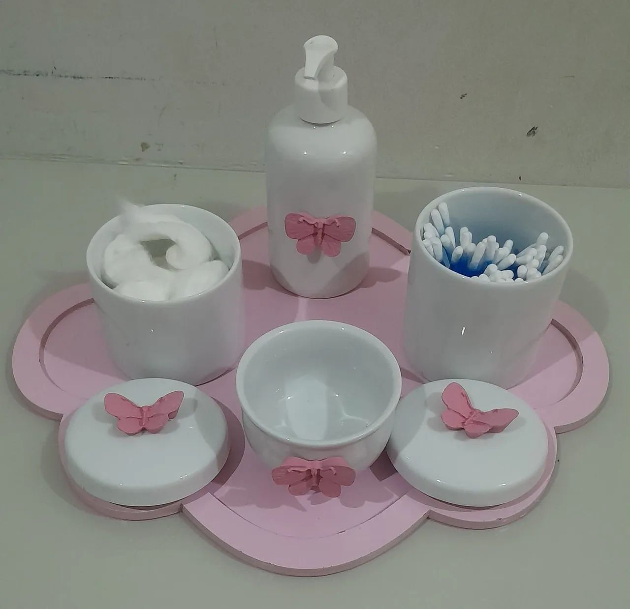 Kit higiene bebê porcelana com tema de borboleta - Foto 2