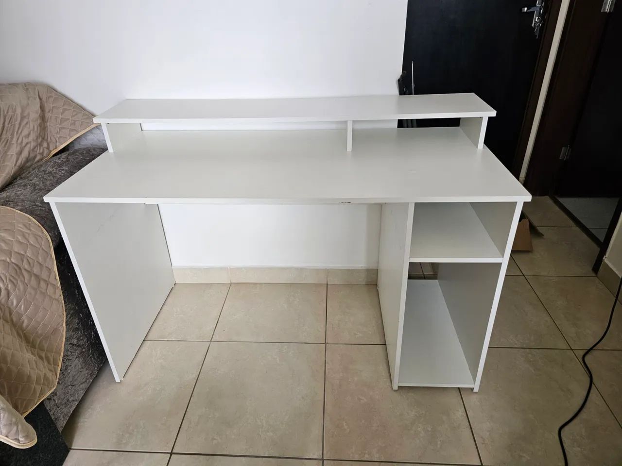 Mesa de Escritorio usada 200 reais - Foto 2