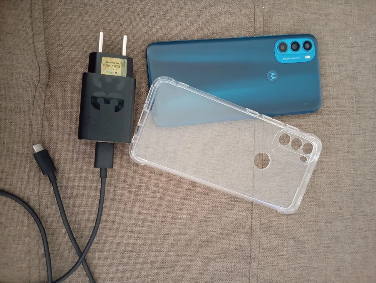 VENDE-SE MOTO G71, NOVINHO