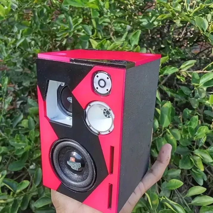 Mini caixa Bob com moldura 3d via Bluetooth  - Foto 4