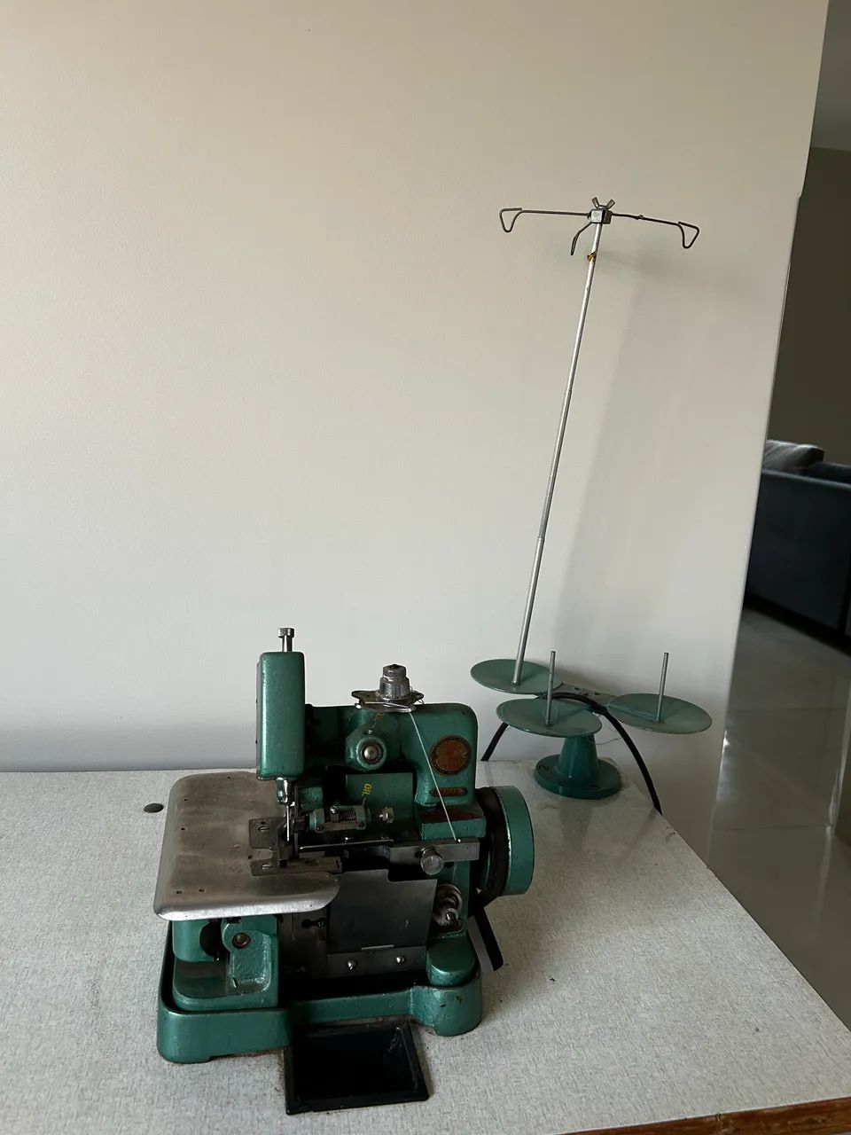 MÁQUINA OVERLOCK SINGER 65675263113858120