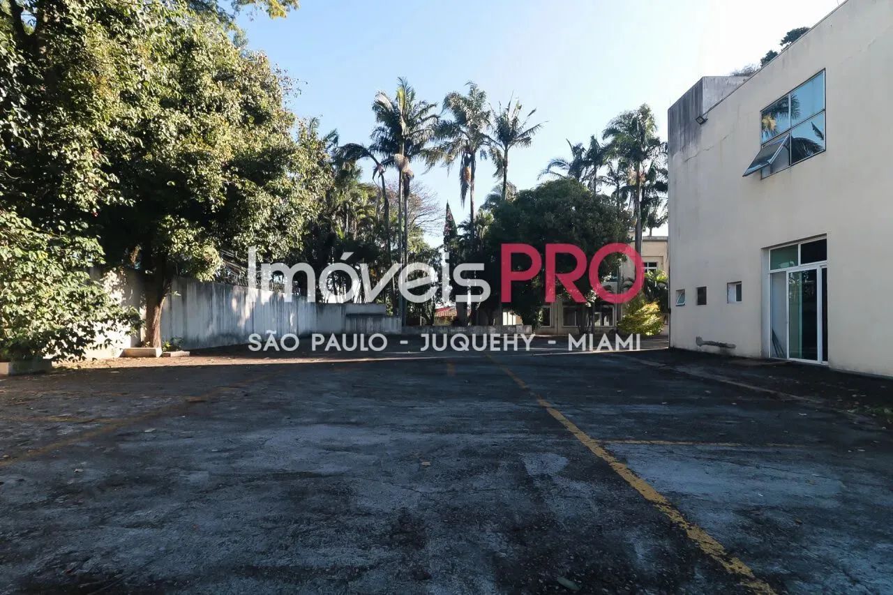 Casarão comercial 5.080m² de terreno, 2435m² de area construida ZCOR2 - Foto 4