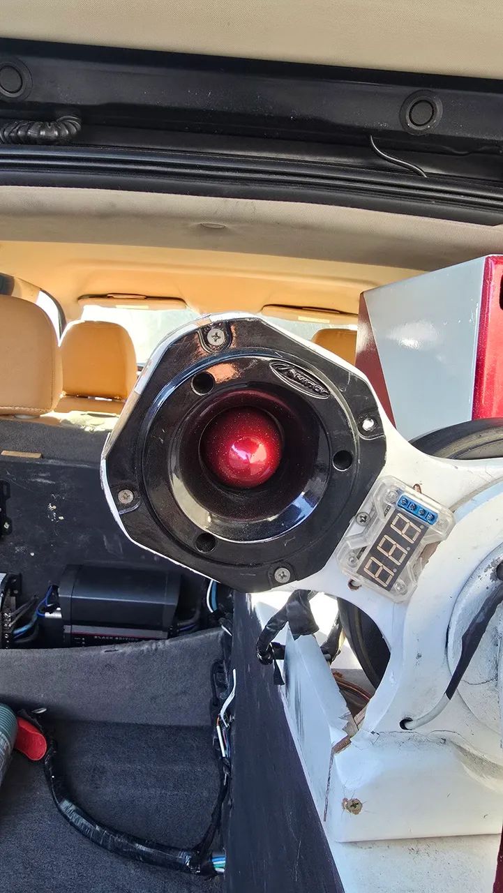 Som automotivo ( caixa trio potente ) - Foto 4
