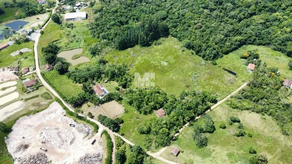 Linda área rural próximo da praia em Itajubá - Barra Velha - SC