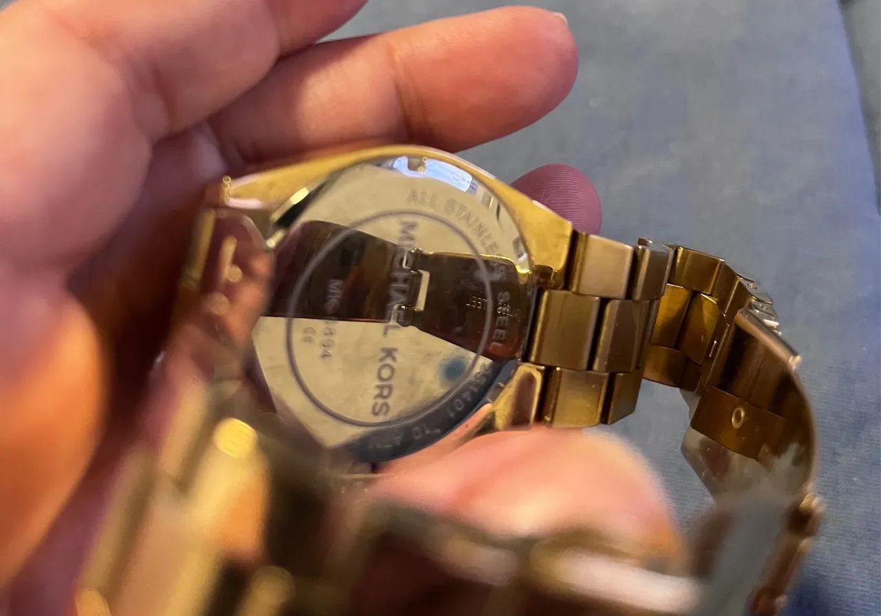 Relógio Michael Kors Dourado - Foto 2