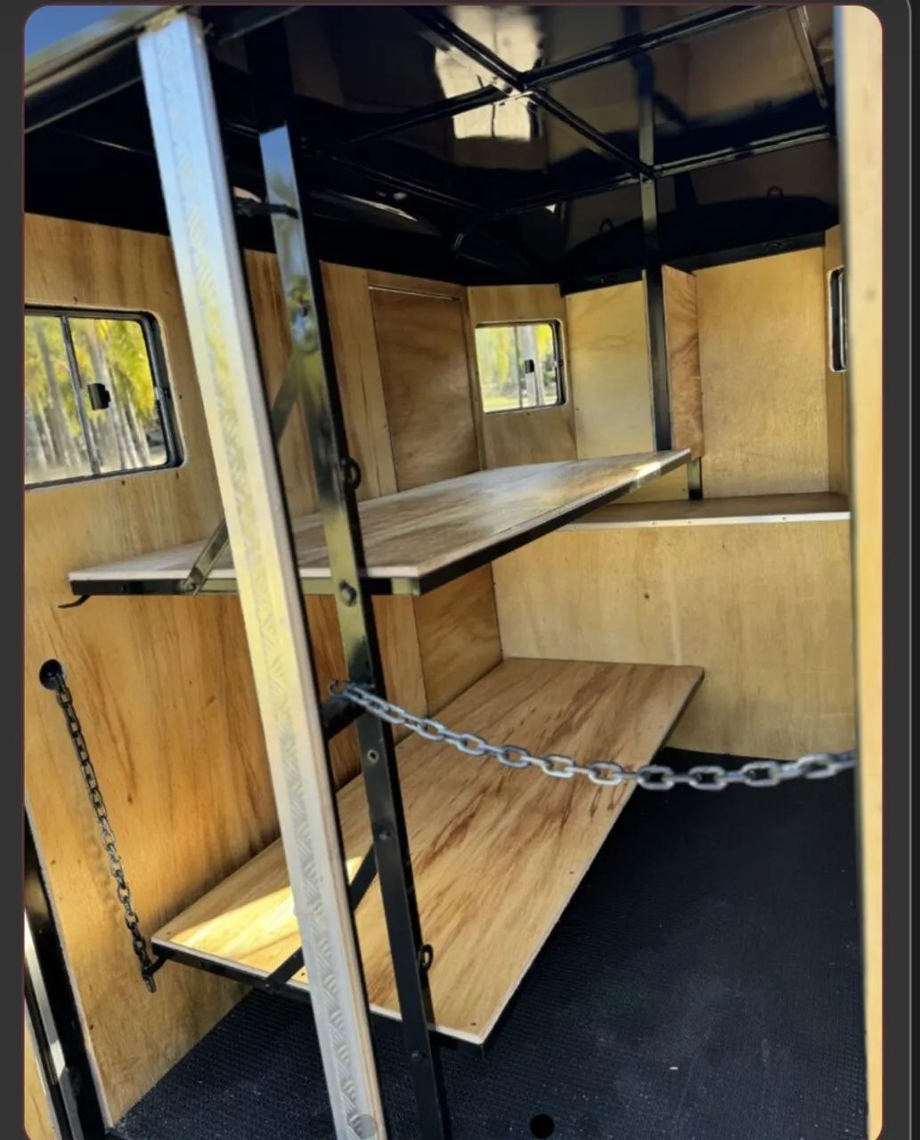 Reboque para dois cavalos 64167769050754121