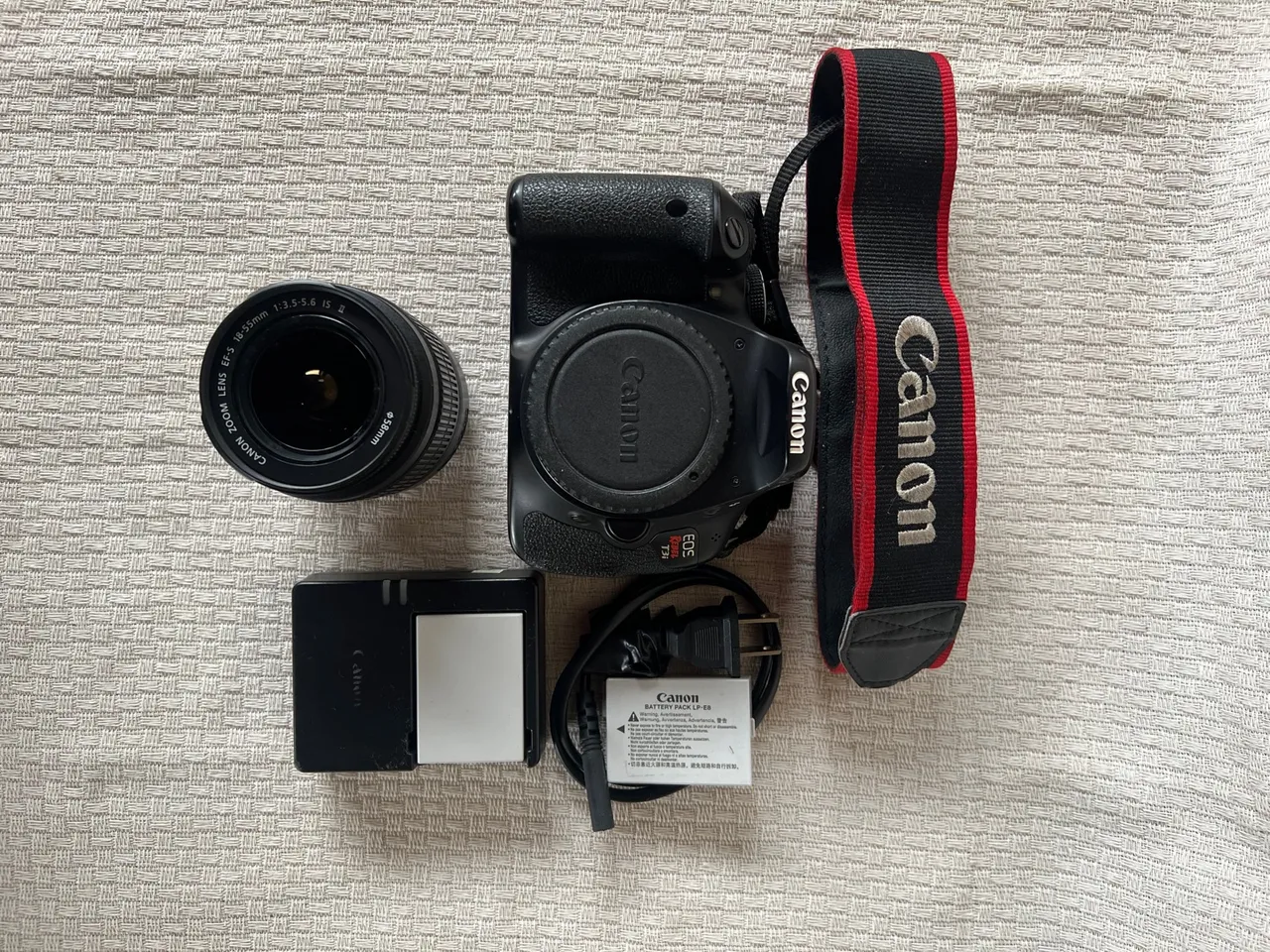 Câmera T3i Canon completa