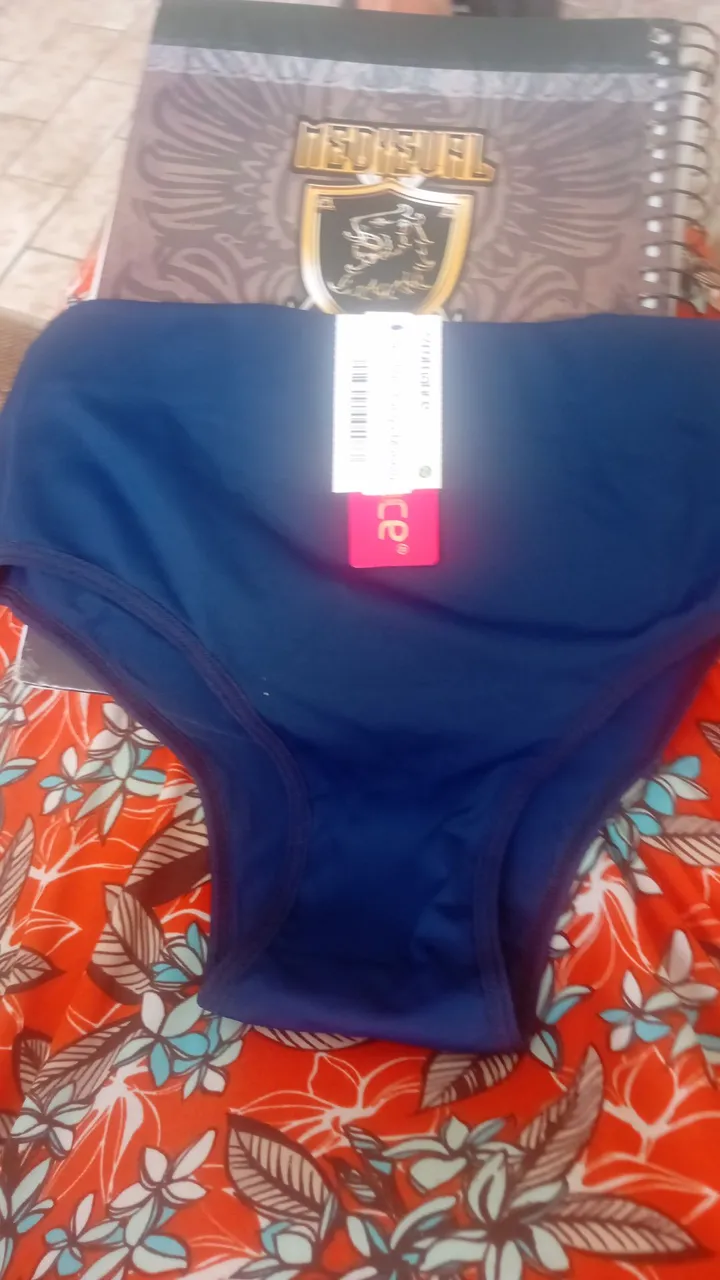 Calcinha tanga tam G azul