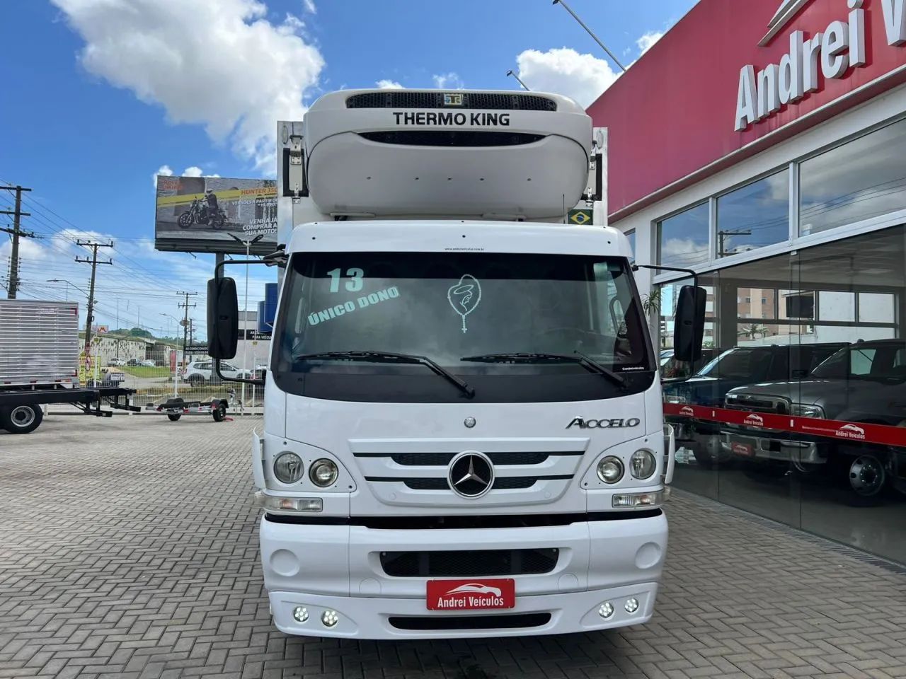 MB Mercedes-Benz Accelo 1016 Completo Baú Frigorífico 2013 - Foto 2