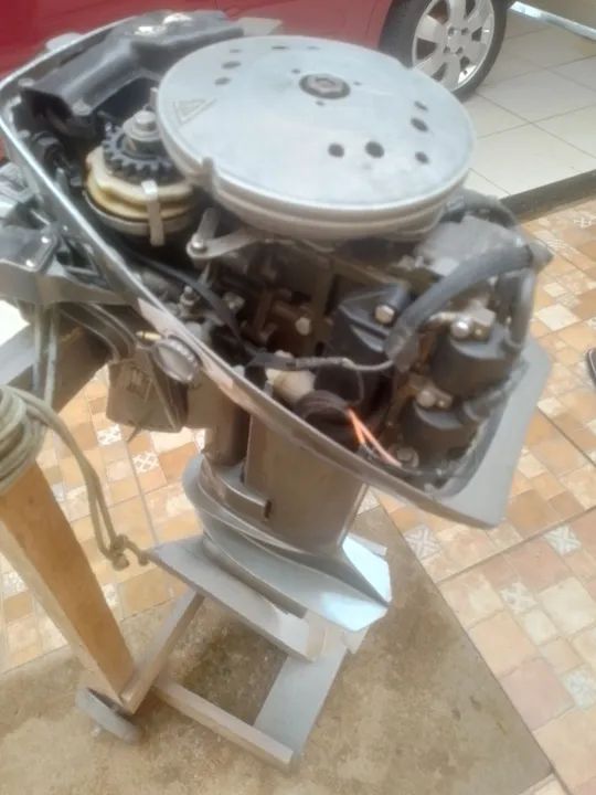 Motor de Popa Johnson 9.9 HP - Foto 6