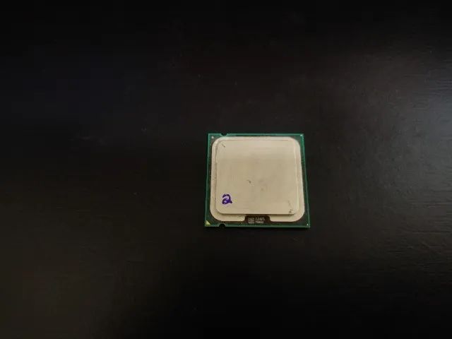 Processador Intel Pentium E2180 Dual Core 2ghz LGA 775 - Foto 3