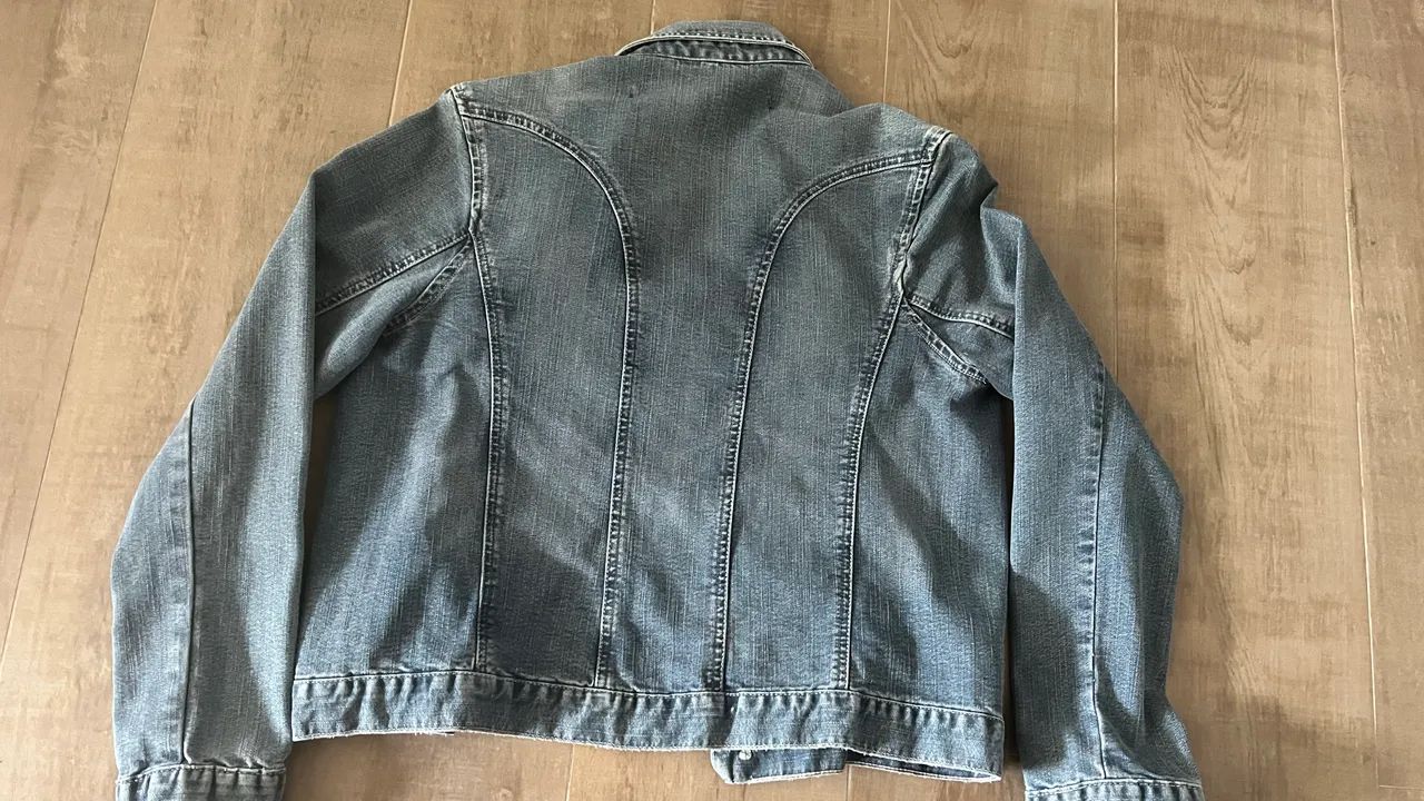 Jaqueta jeans Cori tamanho 40 - Foto 2