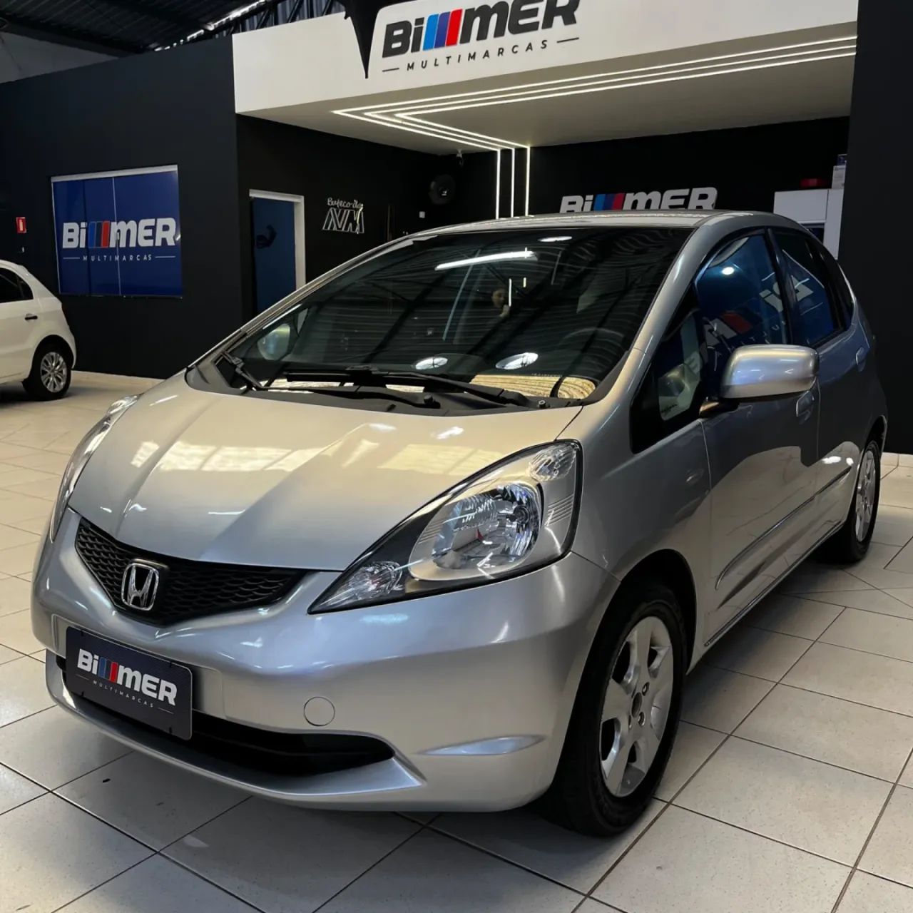 HONDA FIT 1.4 LX 16V FLEX 4P MANUAL PRATA 2011 - Foto 4