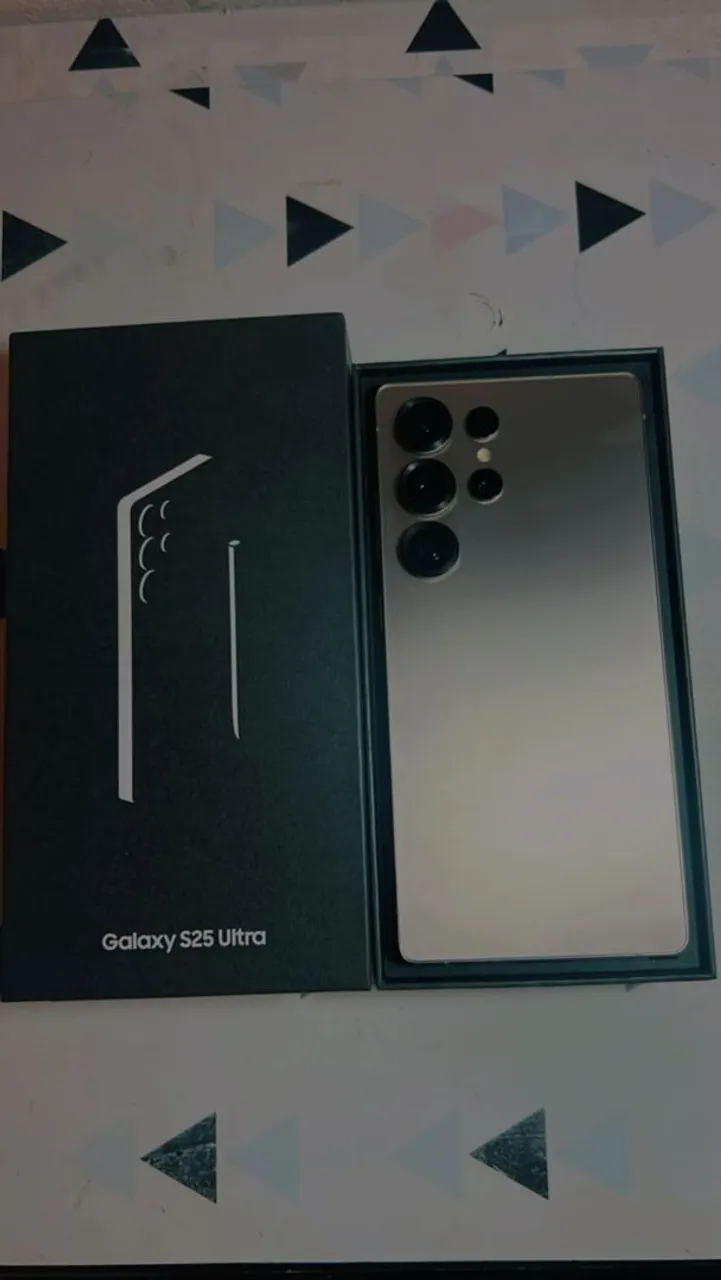 Samsung Galaxy S25 Ultra - Novo na caixa em até 12x