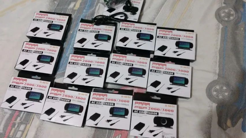 Carregador de psp novo na caixa bivolt