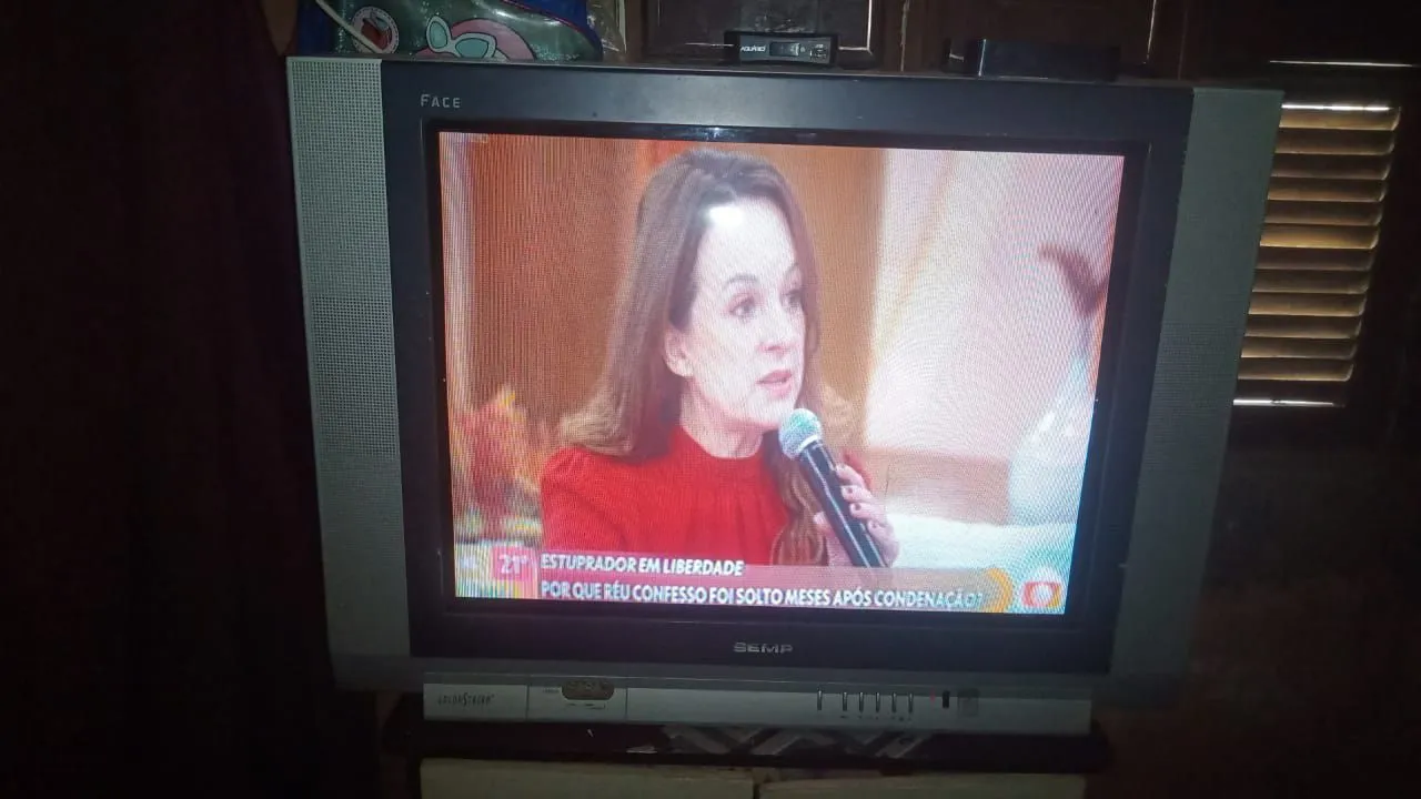 TV Semp 29 polegadas