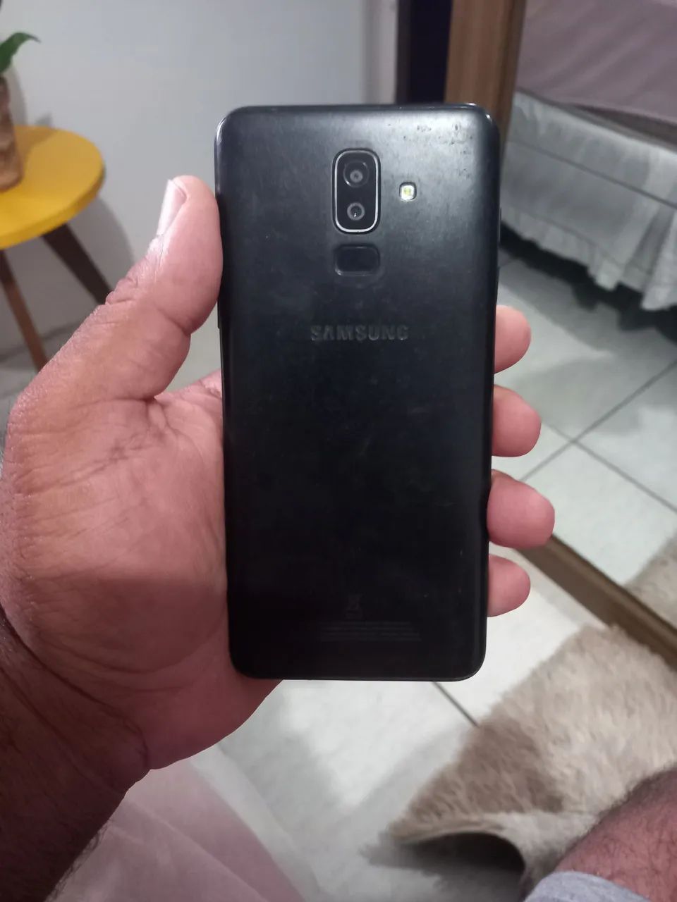 Samsung j8 trincado